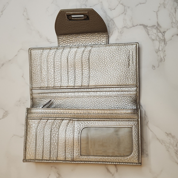 Authentic Salvatore Ferragamo Long Wallet - Picture 8 of 12